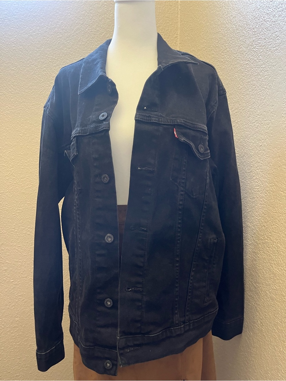 Levi's Black Men's Denim Jacket Trucker Style